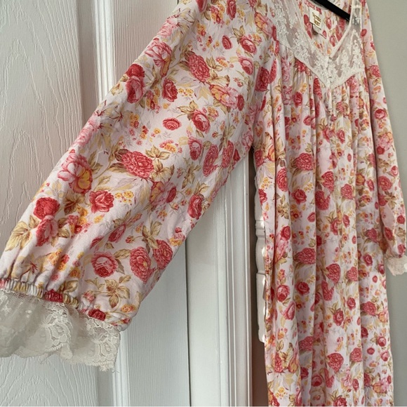 Victoria's Secret Gold Label Vintage Sleep Gown Sz S Cottagecore Coquette 90s - Picture 4 of 11